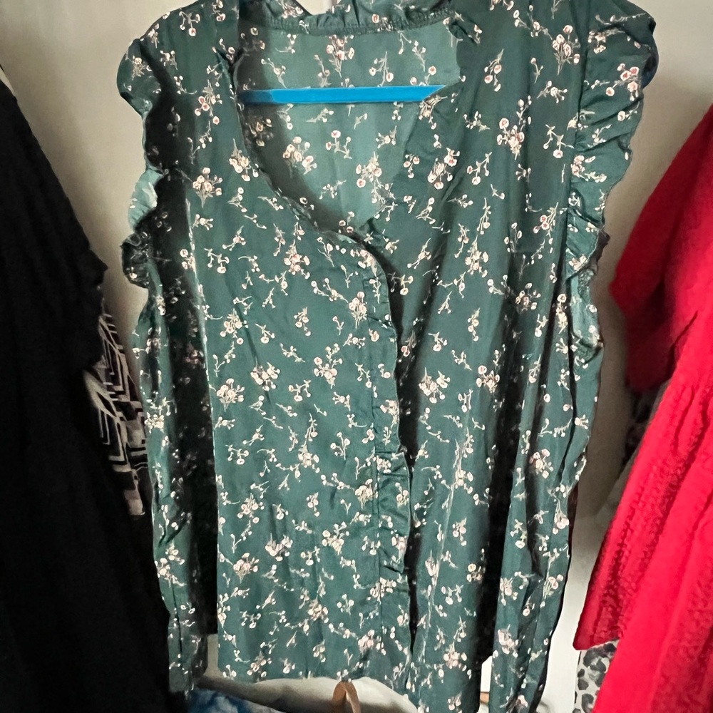 Floral Green Ruffle Sleeve Top